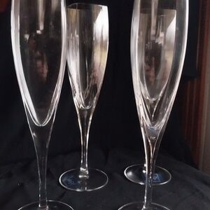 Mikasa Crystal Champagne Flutes Set Of 4
